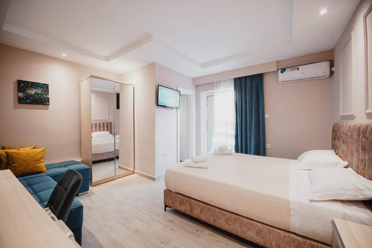 Himara 28 Hotel Himare Exterior foto